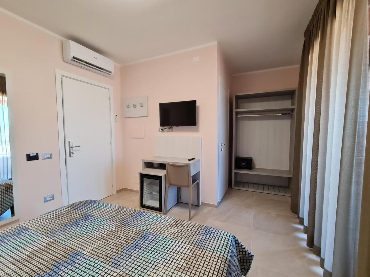 Hotel Il Risveglio Di Pula Domo Zewnętrze zdjęcie